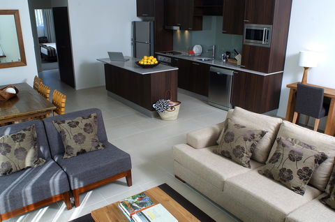 Byron Bay Hotel And Apartments - Accommodation Guide 16