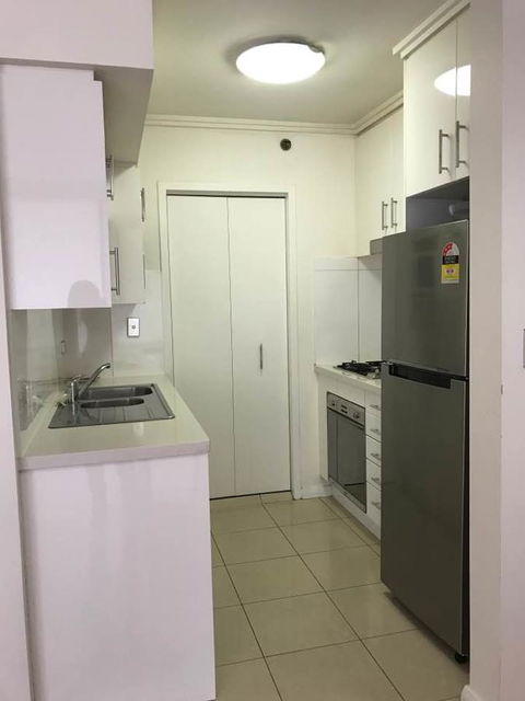 Fiori Apartments - Accommodation Guide 19
