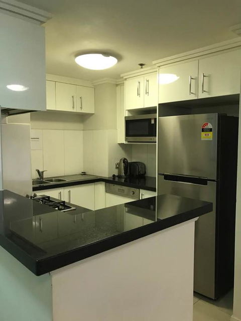 Fiori Apartments - Accommodation Guide 23