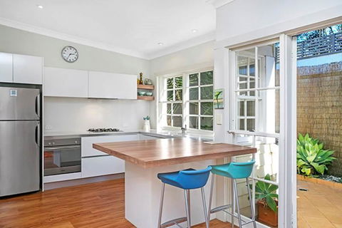 Holiday Home Fairy Bower Road Manly FAB05 - Accommodation Asia 3