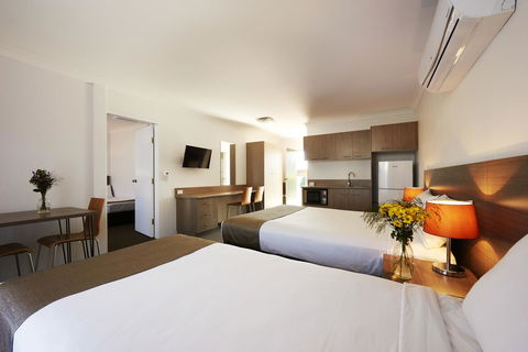 Adelong Motel - Accommodation Asia 3
