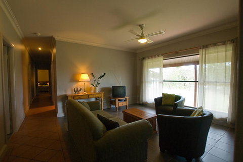 Ironstone Estate Lovedale - Accommodation Asia 34