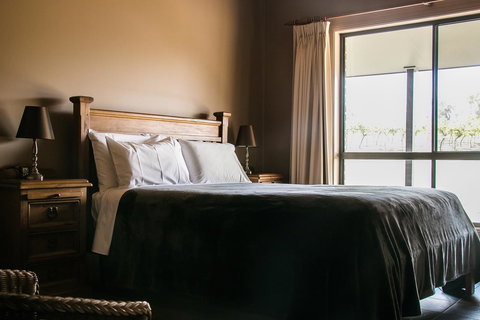 Ironstone Estate Lovedale - Accommodation Asia 22