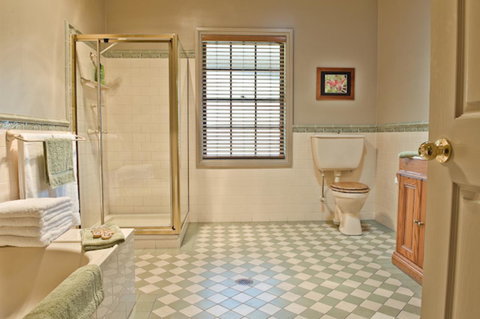 Ironstone Estate Lovedale - Accommodation Asia 42