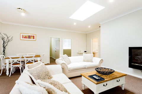 Bundanoon Country Inn Motel - Accommodation Asia 33