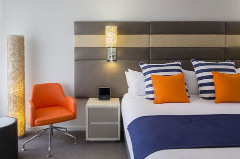 Novotel Newcastle Beach - Accommodation Guide 10