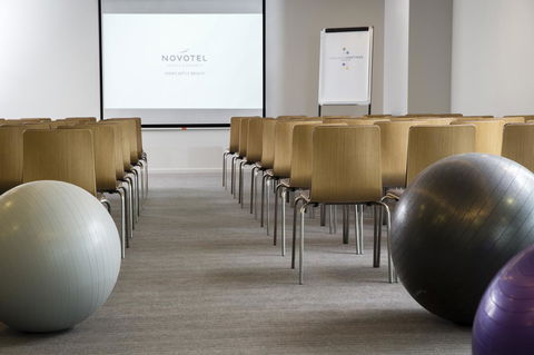 Novotel Newcastle Beach - Accommodation Guide 20
