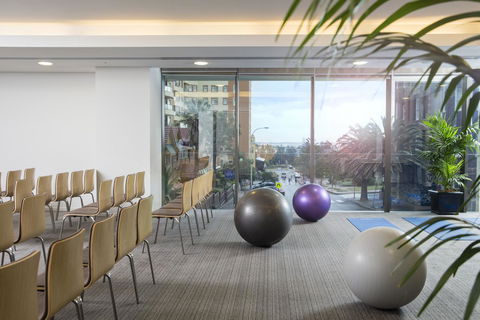 Novotel Newcastle Beach - Accommodation Guide 18