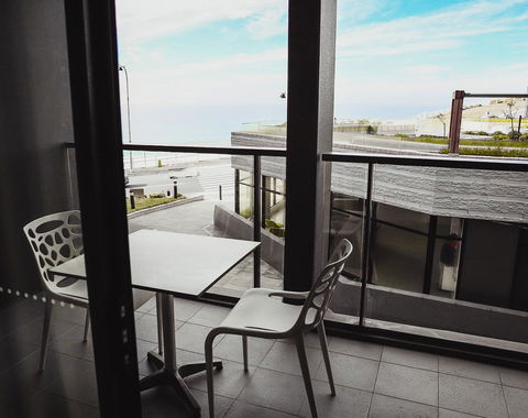 Novotel Newcastle Beach - Accommodation Guide 4
