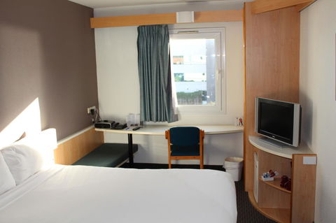 Ibis Newcastle - Accommodation Asia 8