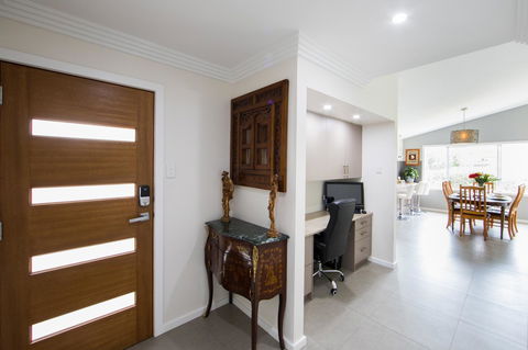 Armidale Cottage - House 2 - Accommodation Asia 7