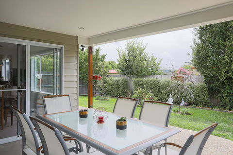Armidale Cottage - House 2 - Accommodation Asia 4
