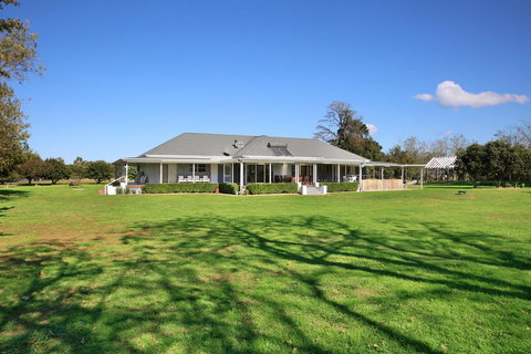 Terara Riverside Retreat - Accommodation Asia 23