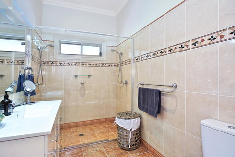 Terara Riverside Retreat - Accommodation Asia 15