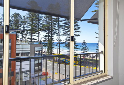 Manly Paradise Motel & Apartments - Accommodation Asia 12