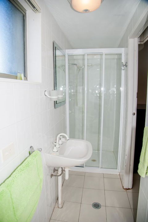 Sinclairs Country Retreat - Accommodation Guide 28