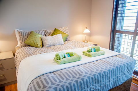 Sinclairs Country Retreat - Accommodation Guide 8