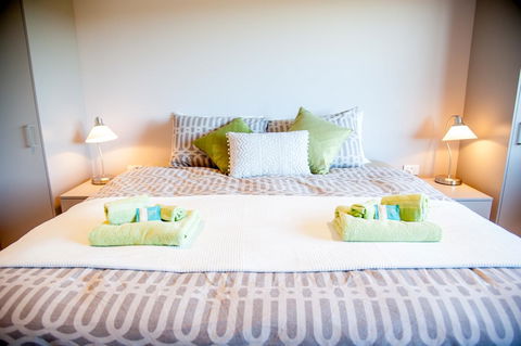 Sinclairs Country Retreat - Accommodation Guide 3