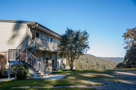 Sinclairs Country Retreat - Accommodation Guide 15