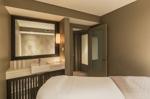 Swissotel Sydney - Accommodation Asia 22