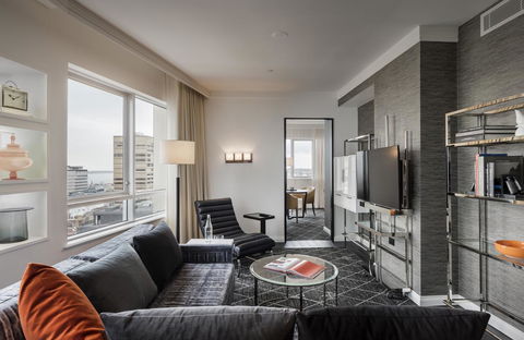 Swissotel Sydney - Accommodation Asia 26
