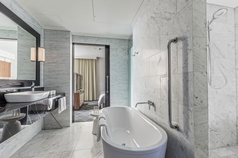 Swissotel Sydney - Accommodation Asia 25