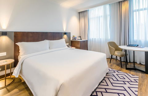 The Grace Hotel - Accommodation China 24