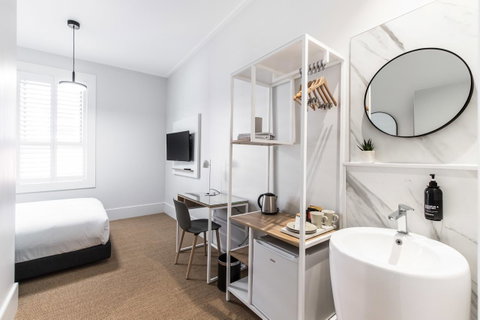 The Baxley Bondi - Accommodation Guide 23