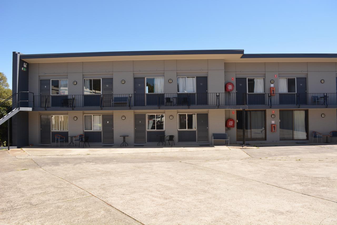 Hampton NSW Accommodation Asia
