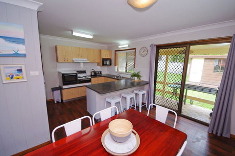 Breakaway, 11 Scott Street - Accommodation Asia 4