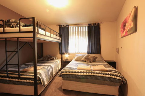 Full Circle Apartments - Accommodation Asia 3