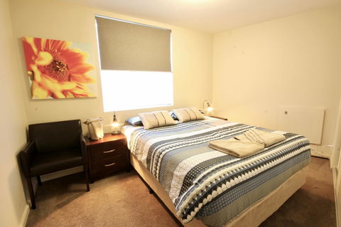Full Circle Apartments - Accommodation Asia 9