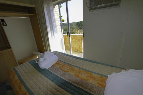 Rest Easy Motel - Accommodation China 17