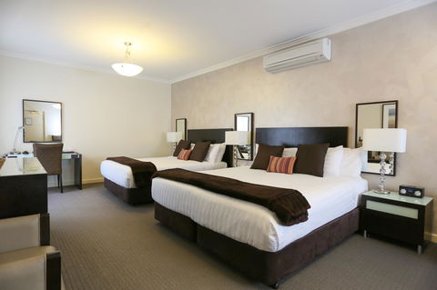 Best Western Plus Hovell Tree Inn - Accommodation Asia 16