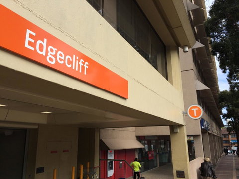 Edgecliff Lodge Motel - Accommodation Guide 6