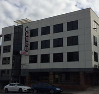 Edgecliff Lodge Motel
