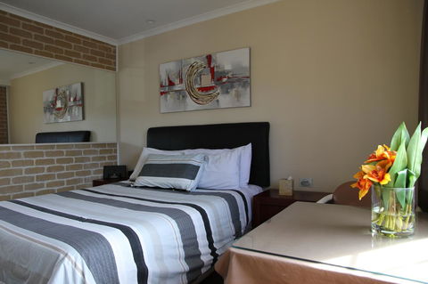 Grand Manor Motor Inn - Accommodation Asia 4