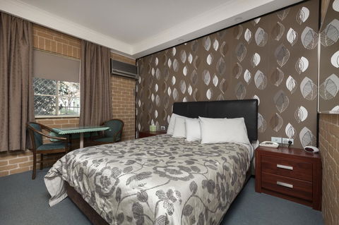 Grand Manor Motor Inn - Accommodation Asia 0