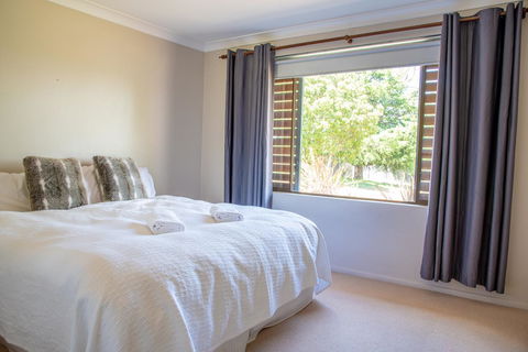 Belmont - Accommodation Asia 2