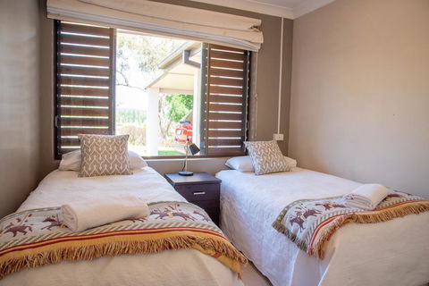 Belmont - Accommodation Asia 7