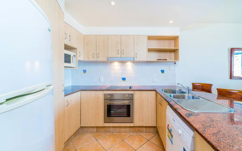 The Cove Yamba - Accommodation Asia 34