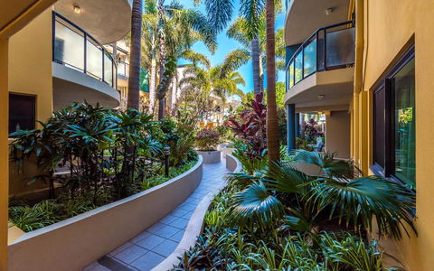 The Cove Yamba - Accommodation Asia 25