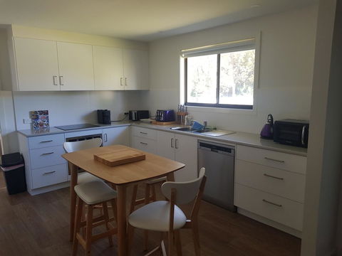 Golden Hill Cottage - Accommodation Asia 10