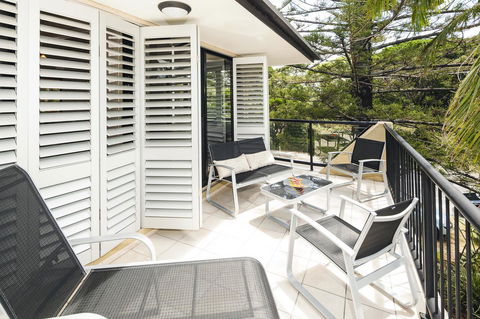 Julians Apartments - Accommodation Guide 22