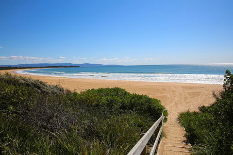 Abode @ Culburra - Pet Friendly - 4 Mins To Beach - Accommodation Asia 24