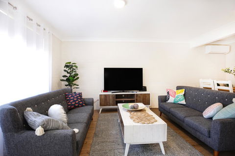 Abode @ Culburra - Pet Friendly - 4 Mins To Beach - Accommodation Asia 6