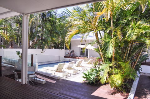 Cove Studios - Accommodation Guide 35