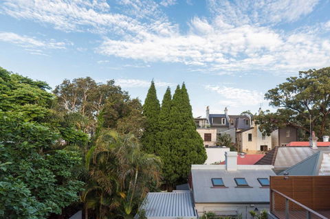 Nobbs Â· Executive 2 Storey Sydney Apartment With Pool - Accommodation Asia 17