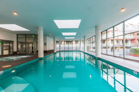 Nobbs Â· Executive 2 Storey Sydney Apartment With Pool - Accommodation Asia 12