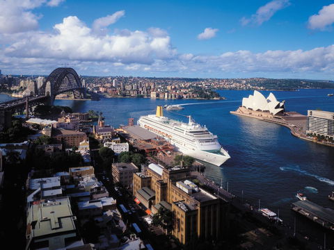 Four Seasons Hotel Sydney - Accommodation Guide 37